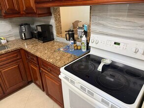 2900 Fiore Way in Delray Beach, FL - Building Photo - Building Photo