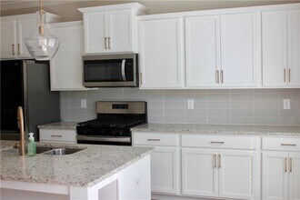 660 Allen St NE in Buford, GA - Building Photo - Building Photo