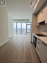 1 Quarrington Lane in North York, ON - Building Photo - Building Photo