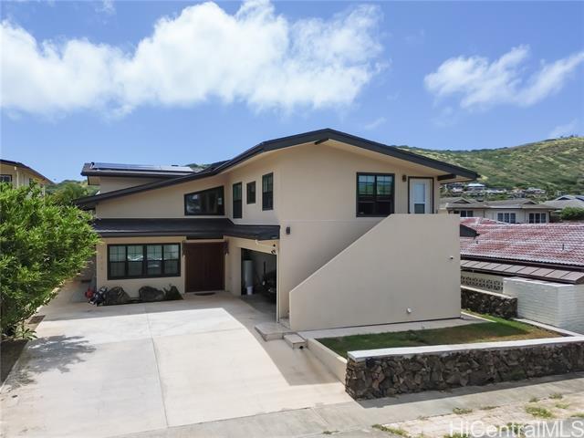 property at 229 Hanamaulu St
