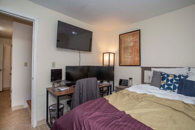 property at 1 Terrace St