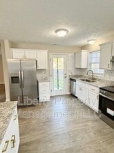 805 Broadmore Dr in Fayetteville, NC - Building Photo - Building Photo