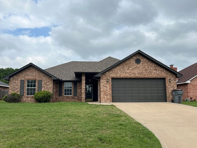property at 4010 SE Camelot Dr