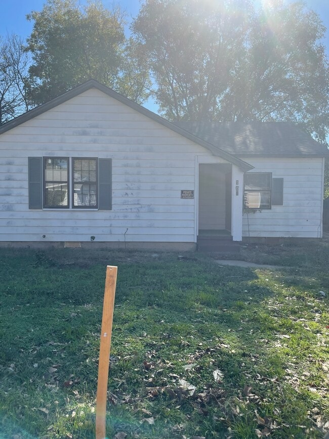 property at 108 E Cedar Ave
