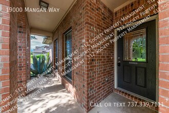 19000 Mangan Way in Pflugerville, TX - Building Photo - Building Photo