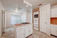 1718 Whiteback Dr photo'