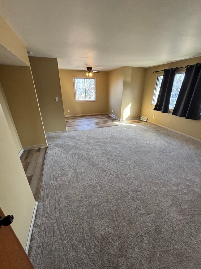 224 Montana Ave, Unit 3 in South Milwaukee, WI - Foto de edificio - Building Photo