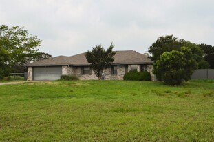 873 Spring Creek Ln in Copperas Cove, TX - Building Photo