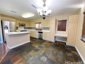 91-1013-1013 Kaihohonu St in Ewa Beach, HI - Building Photo - Building Photo