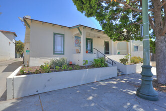 215 S Milpas St in Santa Barbara, CA - Building Photo - Building Photo