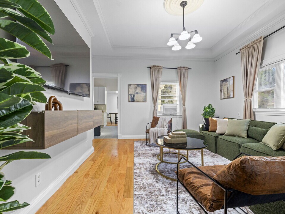 110 Glen St in Somerville, MA - Building Photo