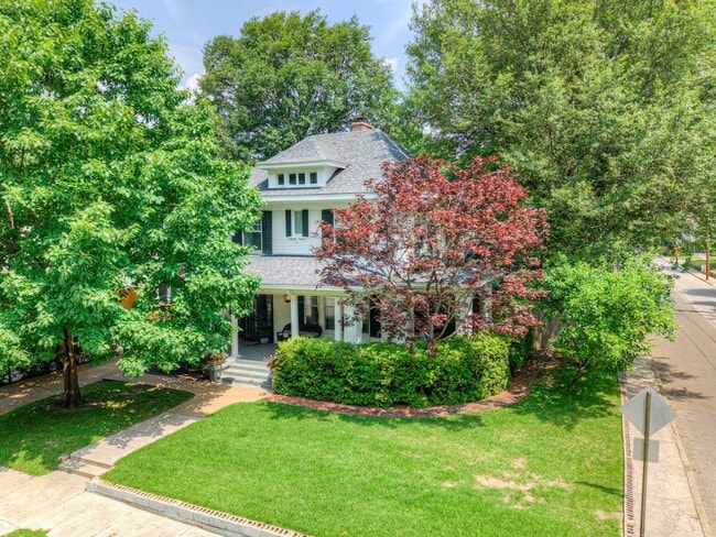 property at 1982 Higbee Ave