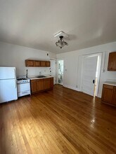 1659 N Arlington Pl in Milwaukee, WI - Building Photo - Building Photo
