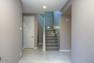 1945 W Yellowstone Way in Chandler, AZ - Building Photo - Building Photo