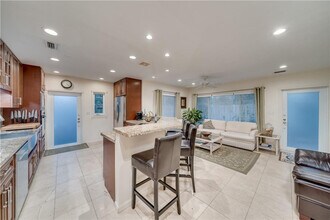 1728 NE 16th Ave in Fort Lauderdale, FL - Building Photo - Building Photo