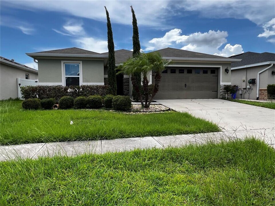 4509 Baler Trails Dr in St. Cloud, FL - Building Photo