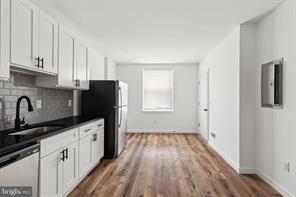 38 S Salford St in Philadelphia, PA - Foto de edificio - Building Photo