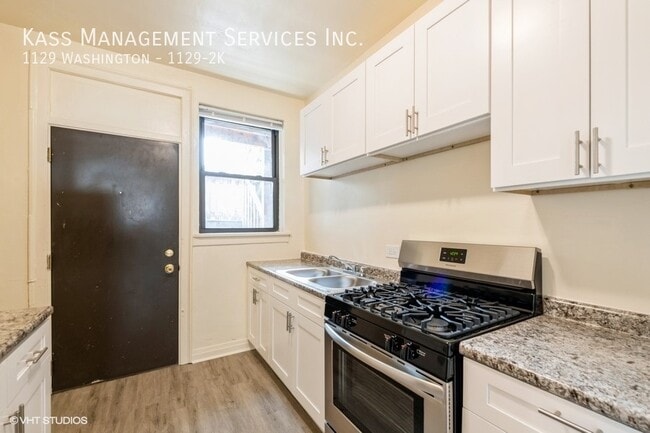 property at 1129 Washington St