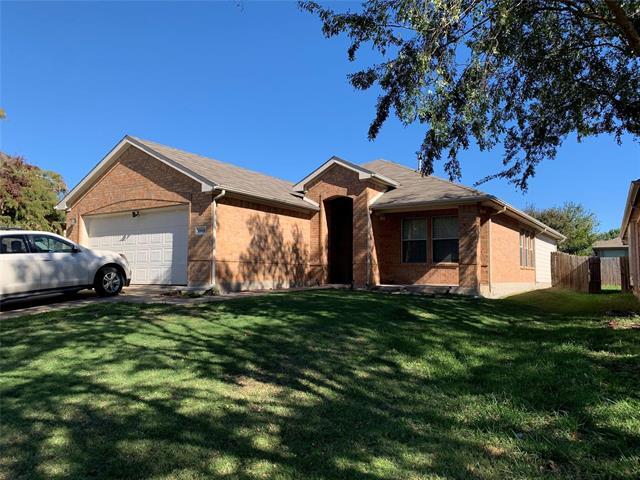 1008 Halifax Ln in Forney, TX - Building Photo