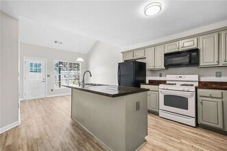 1288 Gates Cir SE in Atlanta, GA - Building Photo - Building Photo