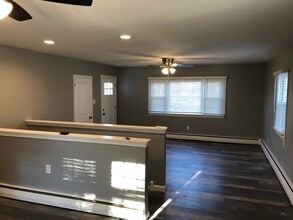 4038 Robert Rd in Emmaus, PA - Building Photo - Building Photo