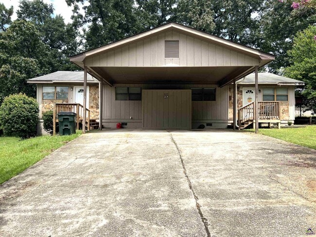 property at 405 Westcliff Cir