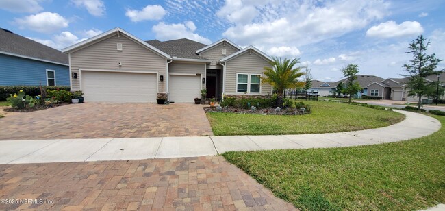 property at 3853 Heatherbrook Pl