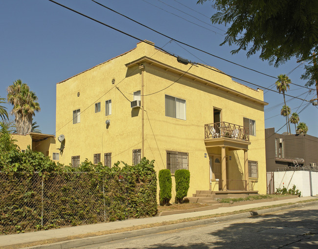 1439-1441 N Formosa Ave in Los Angeles, CA - Building Photo - Building Photo