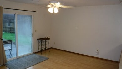 570 Velopa Ct in Brookings, OR - Building Photo - Building Photo