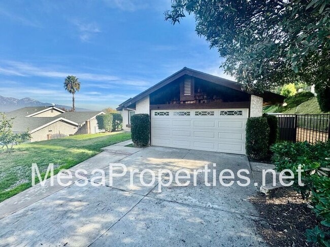 1158 Bluegrass Pl in Pomona, CA - Building Photo - Building Photo