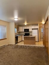 2109 Harris Ave in Bellingham, WA - Building Photo - Building Photo