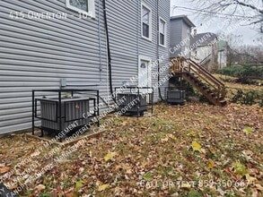 415 Owenton Ave in Frankfort, KY - Foto de edificio - Building Photo