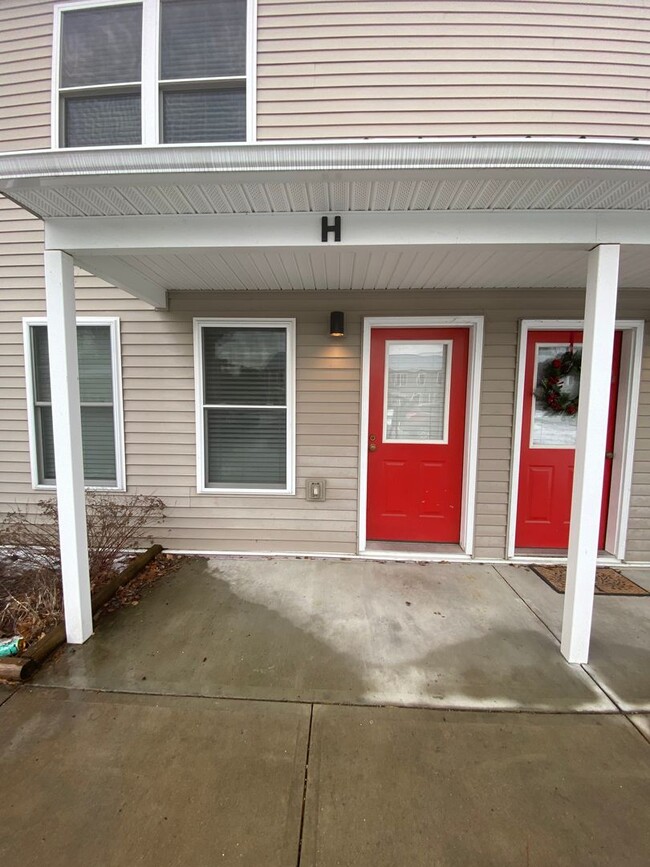 property at 75 Sumner Ln