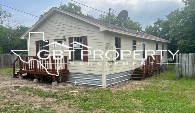 205 N Echols St in Mexia, TX - Building Photo - Building Photo