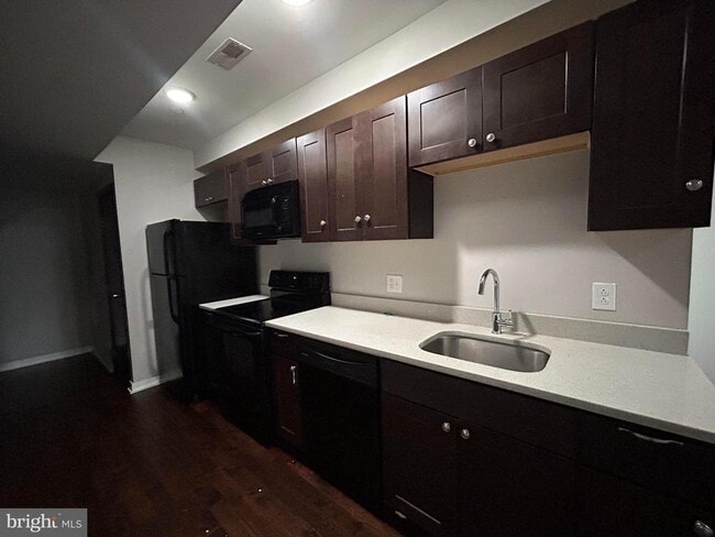 property at 1704 N 18th St