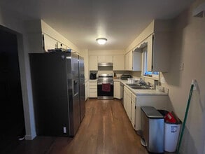 4718 N Campbell Rd in Otis Orchards, WA - Building Photo - Building Photo