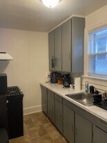 826 N Aurora St, Unit 2 in Ithaca, NY - Building Photo