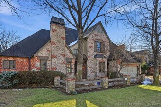 4912 E 104th Pl in Tulsa, OK - Building Photo - Building Photo