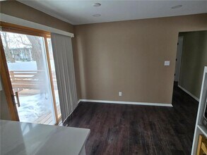 1466 Charlton St in St. Paul, MN - Building Photo - Building Photo