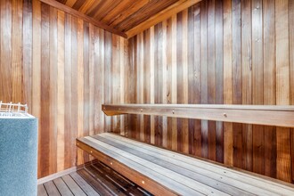 San Montego in Houston, TX - Foto de edificio - Building Photo