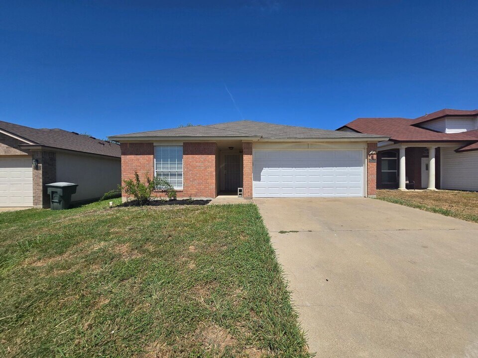2413 Haven Dr in Killeen, TX - Foto de edificio