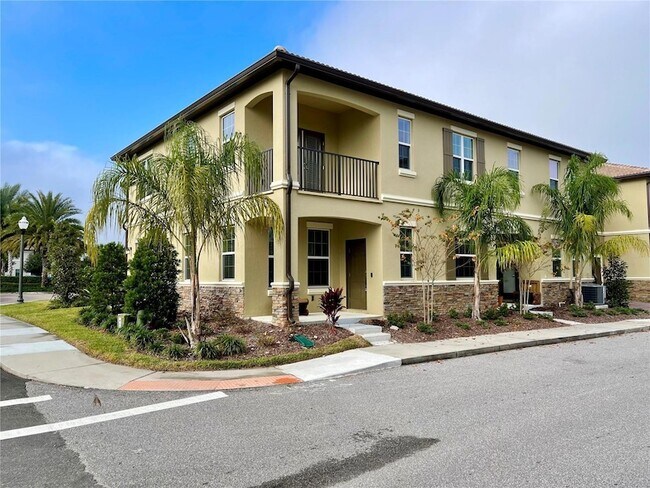 1336 Shinnecock Hills Dr in Davenport, FL - Building Photo - Building Photo