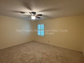 1148 Nottingham Cir in Cary, NC - Building Photo - Building Photo