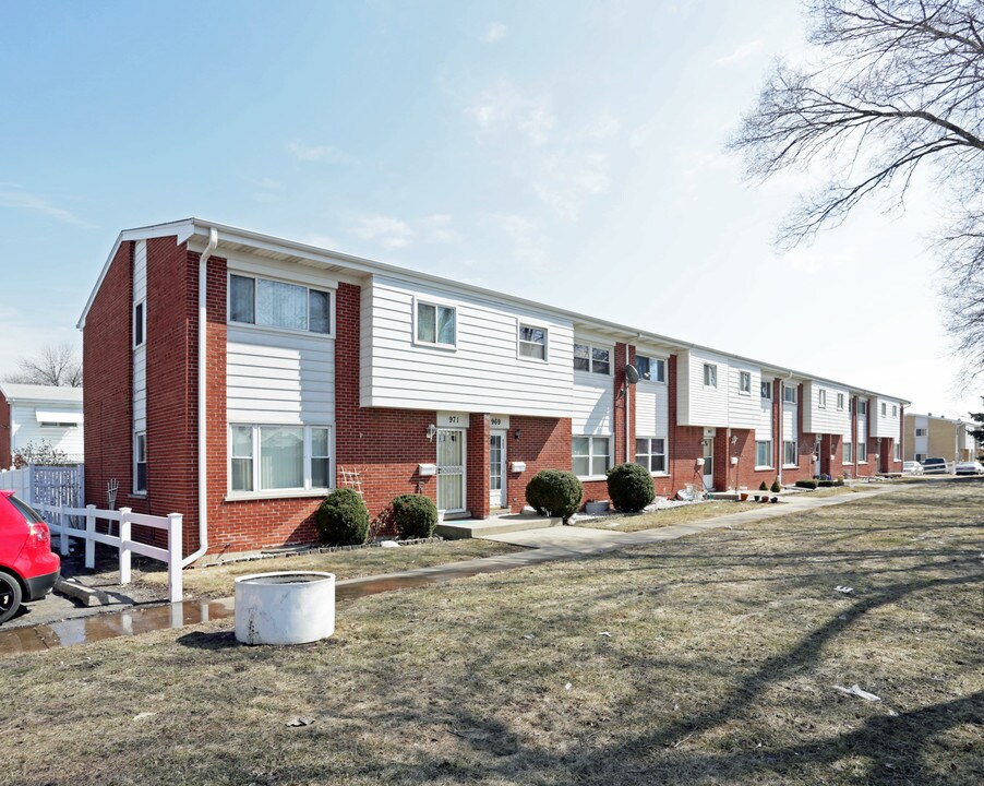 957-971 York Rd in Elmhurst, IL - Building Photo