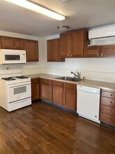 22 Bloomsbury Ave in Catonsville, MD - Building Photo - Building Photo