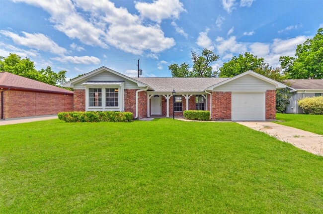 9631 Bundy Ln