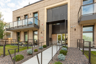 Affinity at Cherry Creek in Denver, CO - Foto de edificio - Building Photo