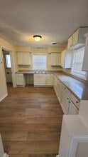 3933 N Kitley Ave in Indianapolis, IN - Foto de edificio - Building Photo