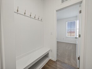 268 Onset Way in Westfield, IN - Building Photo - Building Photo