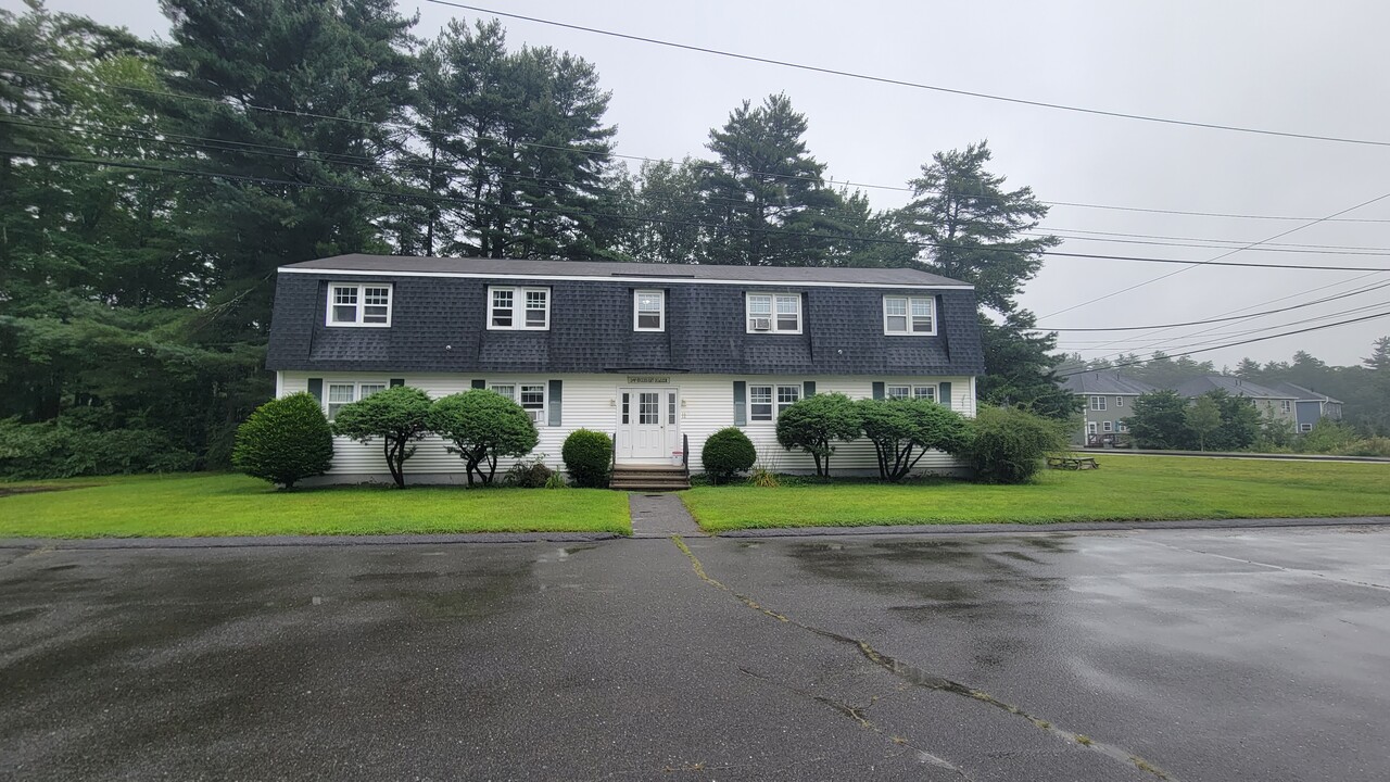 3 Gordon Pl, Unit 5 in Windham, ME - Foto de edificio